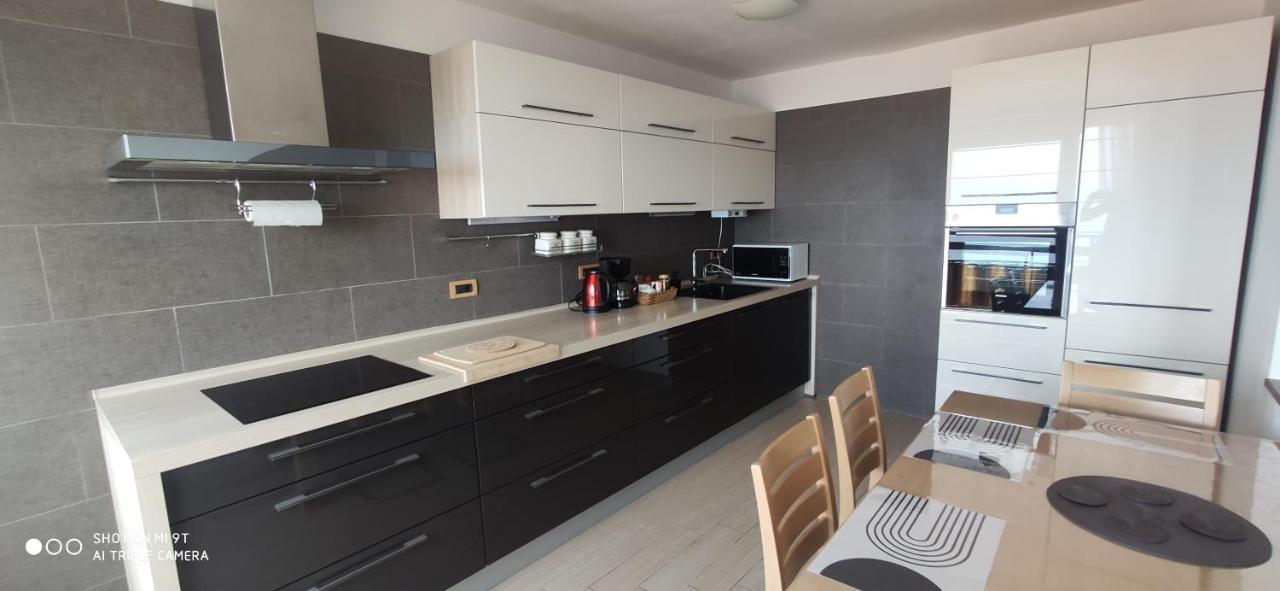 Apartment Karla 里耶卡 外观 照片